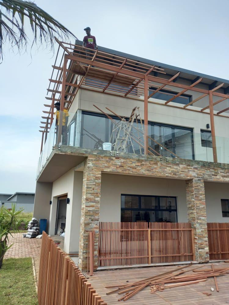 Lloyd's Roofing & Waterproofing